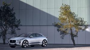 Jaguar I-Pace EV400 AWD HSE Black Pack 2020 года  (WW)